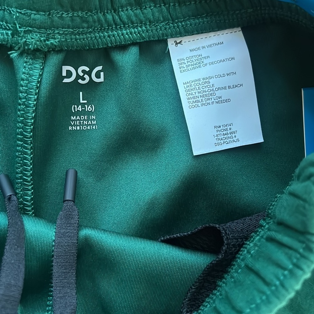 Boy's DSG Green Sport Fleece Short Size L - Picture 5 of 7